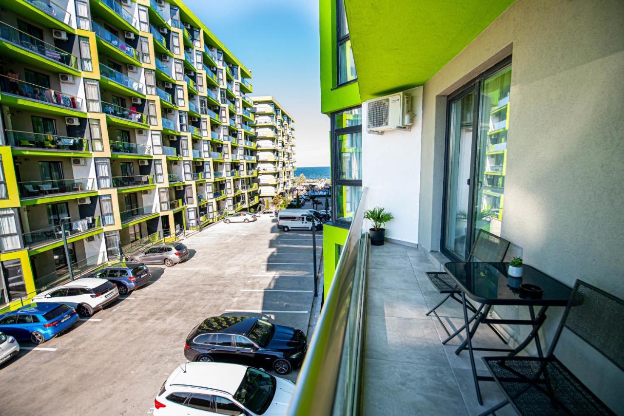 Apartment Katrina - Alezzi Beach - Sea View Năvodari Eksteriør billede