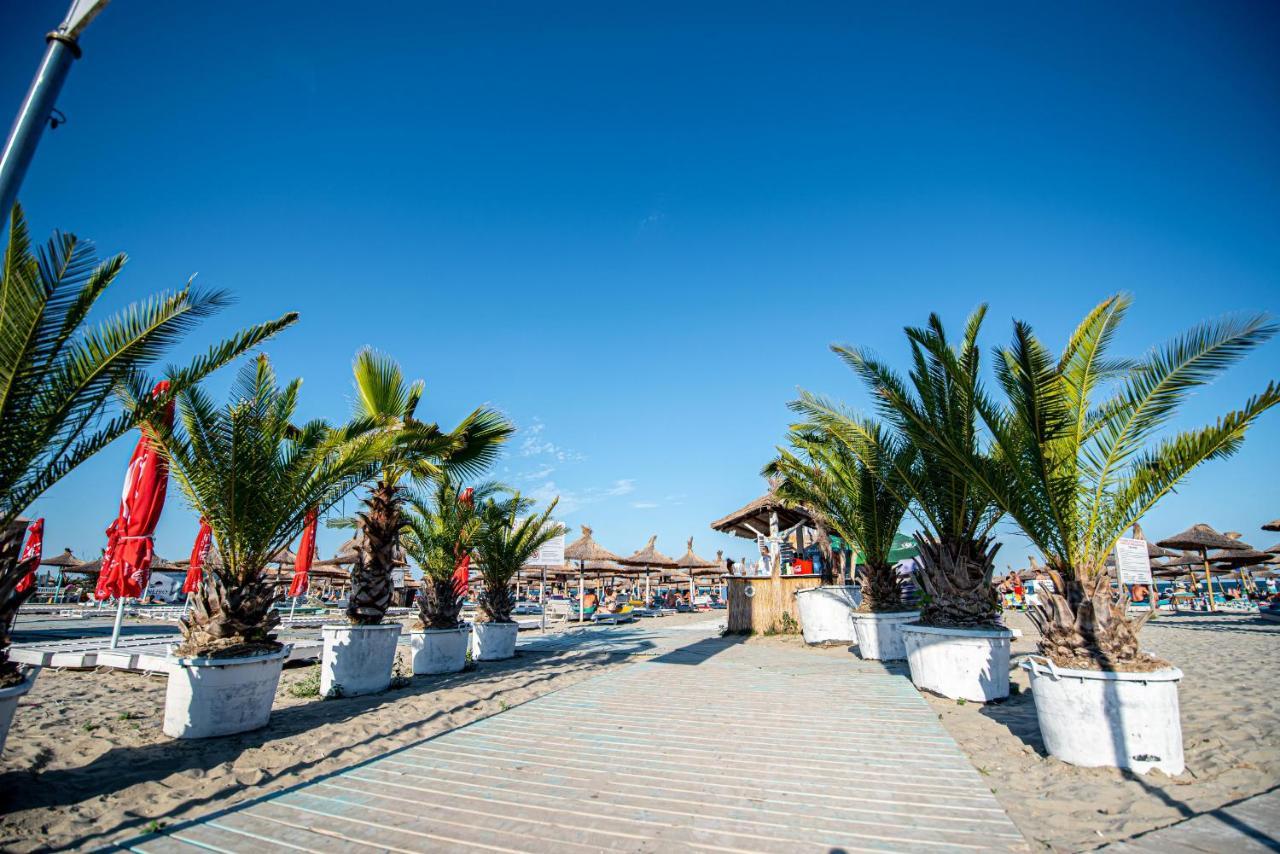 Apartment Katrina - Alezzi Beach - Sea View Năvodari Eksteriør billede
